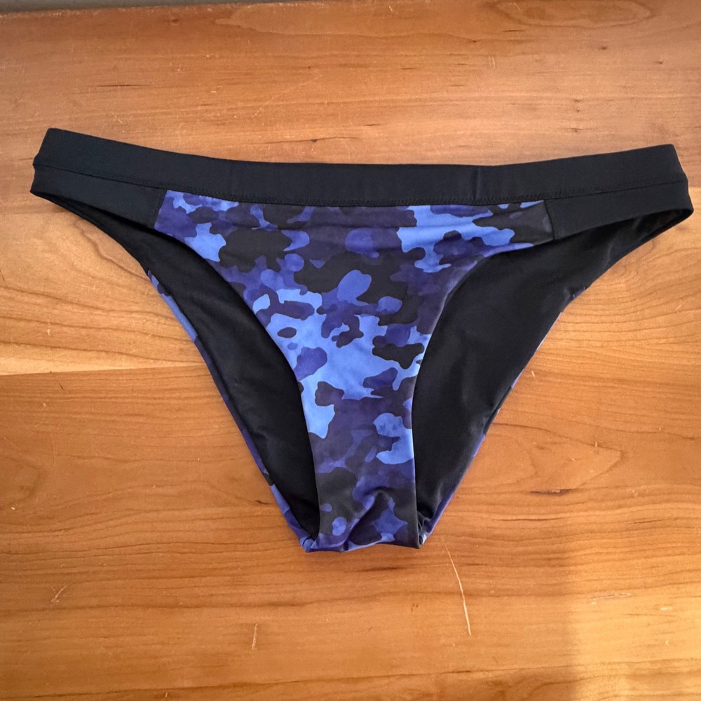 Athleta Freestyle Camo Bikini Bottom Blue Black Camouflage Swim Brief Medium